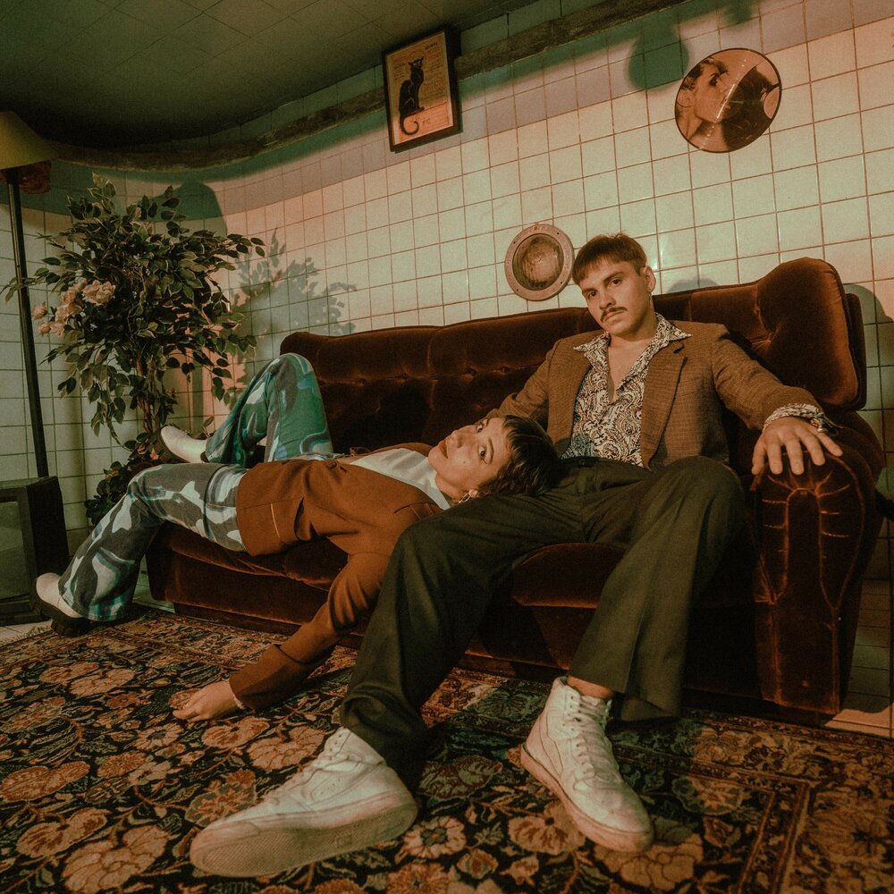 Lola Kimchi — слушать онлайн бесплатно на Яндекс Музыке в хорошем качестве