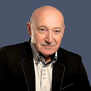 Аркадий Соловейчик