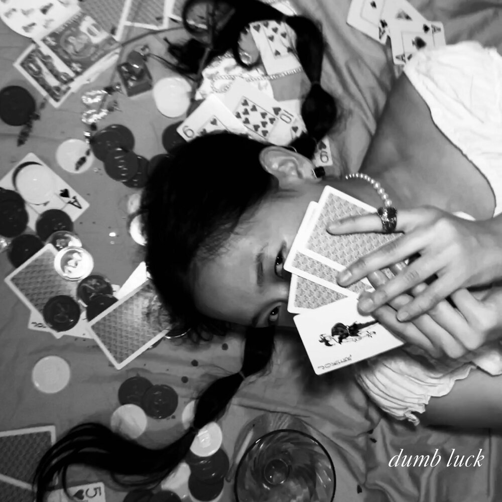 Монгралл фортнайт ава. Superior girl. Dumb luck joehdah. Dumb luck. Каникулы в вегасе фильм 1997.