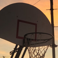 B R O K E N H E A R T