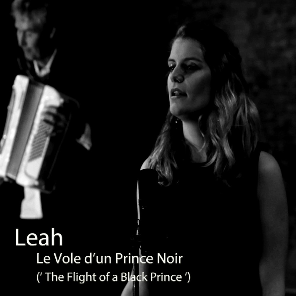 Prince noir. Lea and Pop. Leah and Pop.