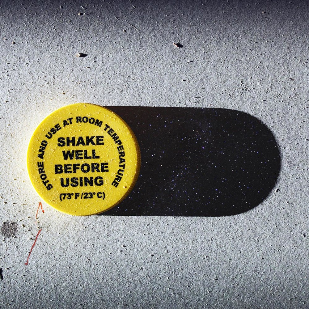 Shake well. Shake well before use.