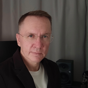 Миша Комаров