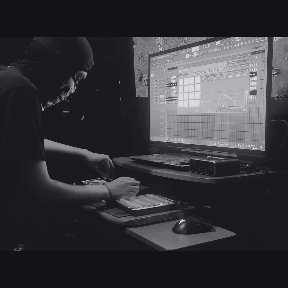 track-cover