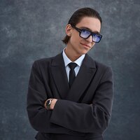 Молодой Платон – слушать онлайн песни и альбомы исполнителя бесплатно ...