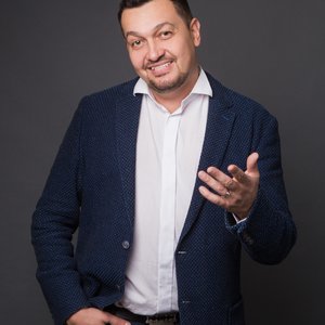 Сергей Лещев