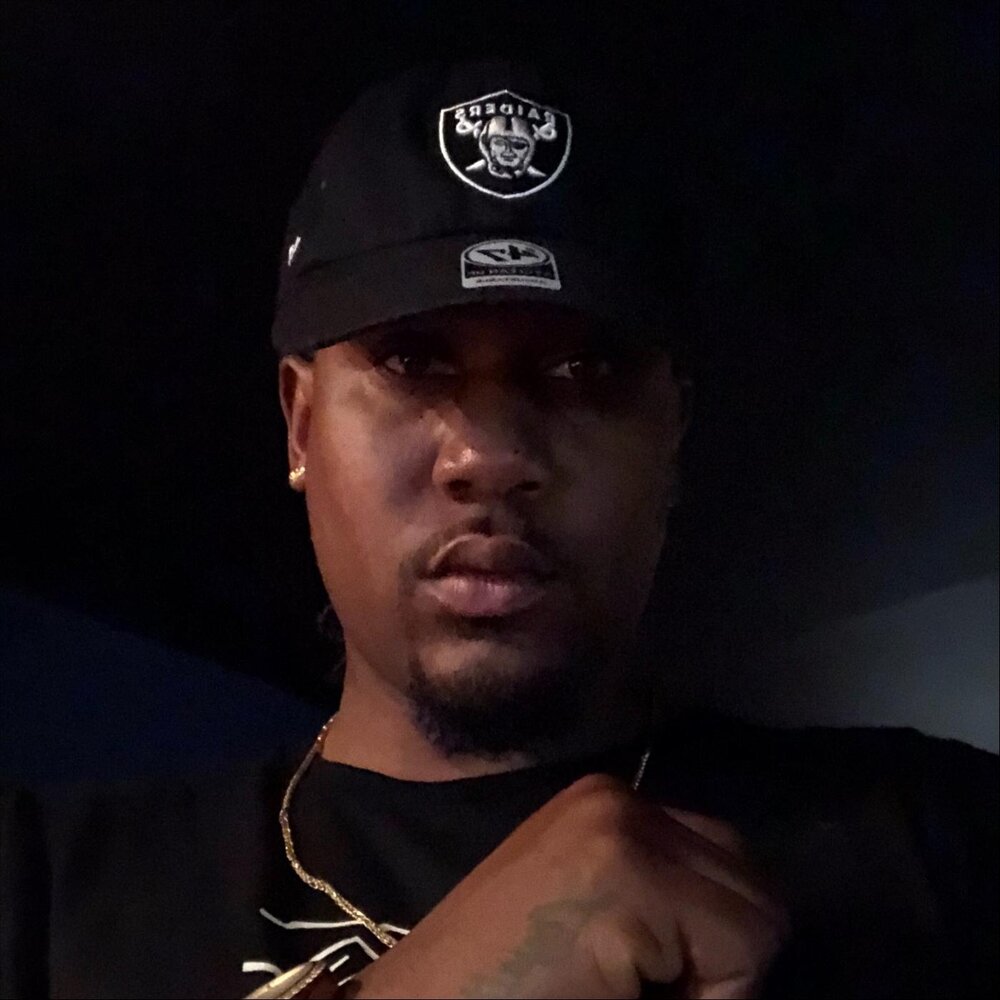 Run nigga run. B-real). Nigga run. Снуп дог пилот. Run nigga run.