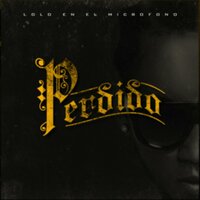 Lolo en el Micrófono