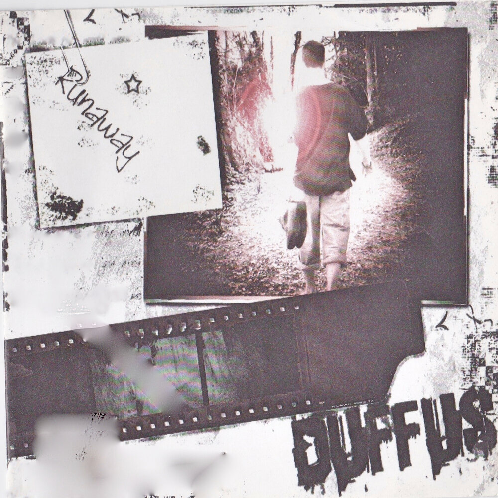 Человек в капюшоне. Help me run away. Бегущий человек. Running away картинка. Help me run away.