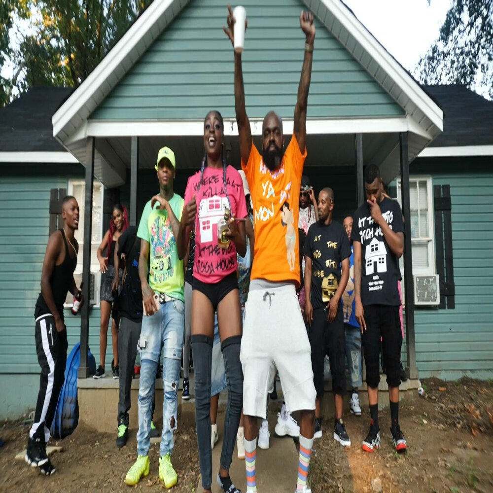 Big bitch. Big bitch. Rina @therealcallherrina. модель curvy thick. Big bitch.