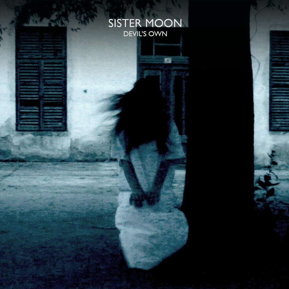 Sister moon. The Moon sister. Сестричка Moonlight. Devil's Moon. Sisters of the Moon фото и картинки.