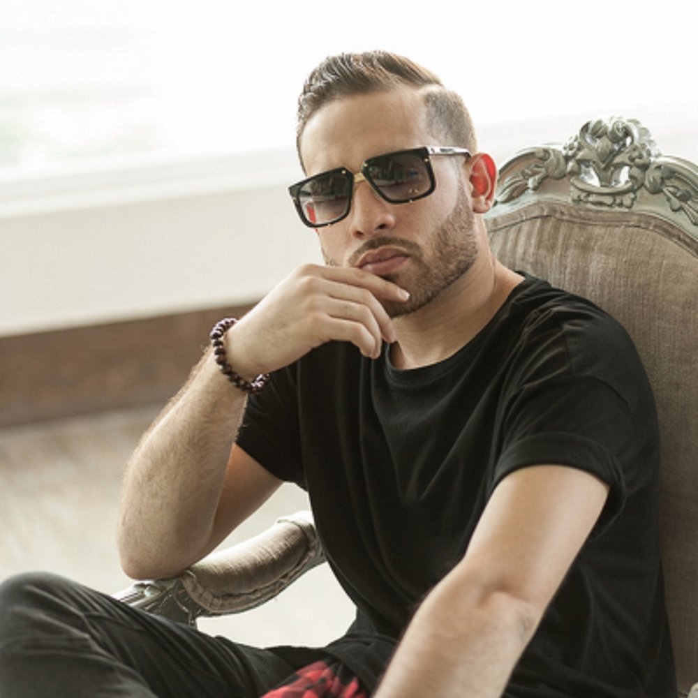 Slacker radio. Марку исполнитель. Mark b. Mark b. Mark b.