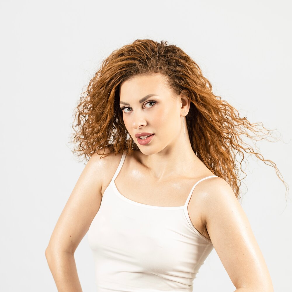 Жетілген әйелдердің үлкен бөкселерінің фотосуреттері