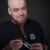 Борис Плотников