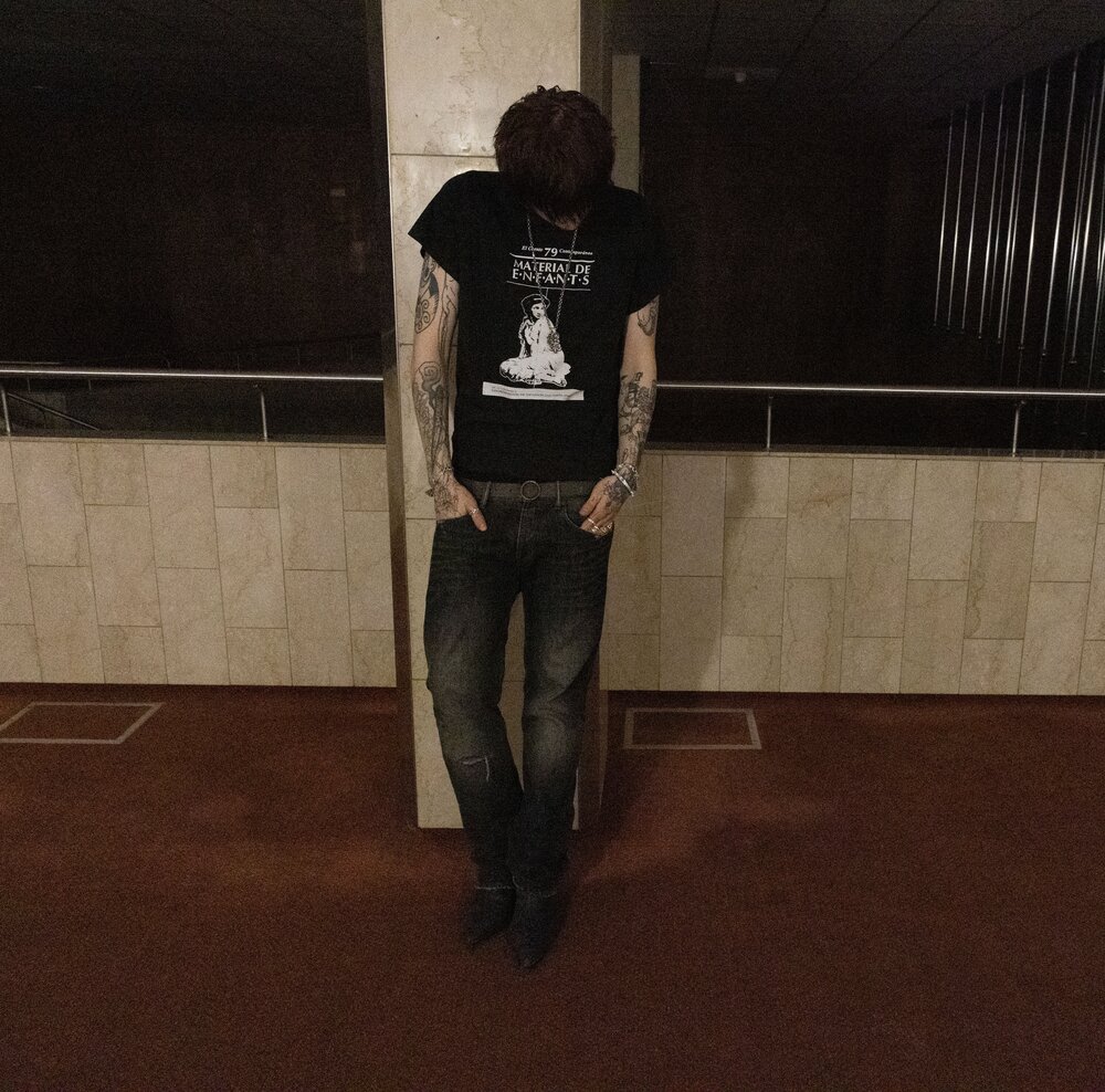 Әдемі әйел пискалары