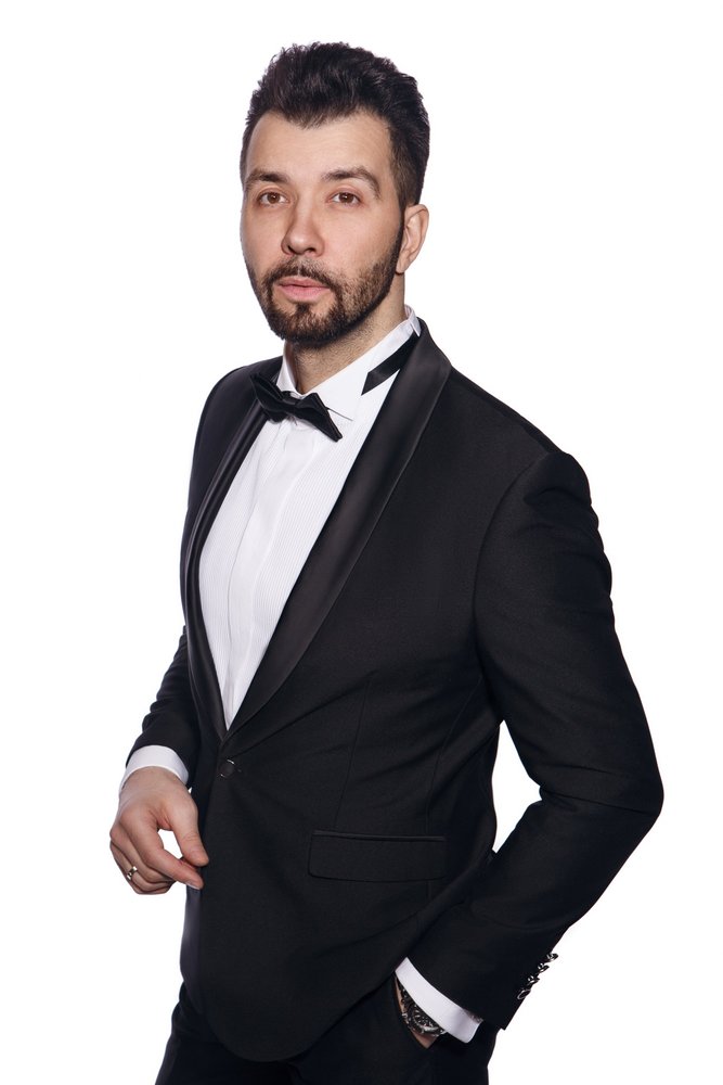 Текст песни А художник берет краски, слова песни