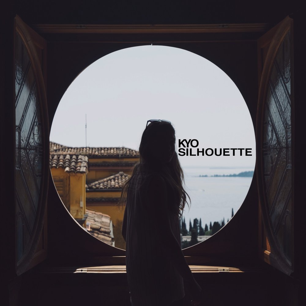 Silhouette трек. Silhouette песня. Обложка песни silhouette. Silhouette текст. Текст песни силуэт.