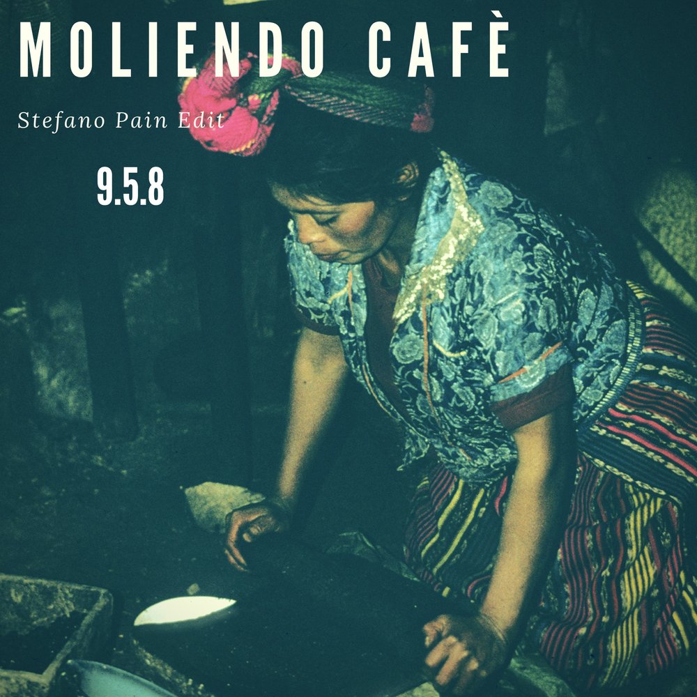 Moliendo cafe