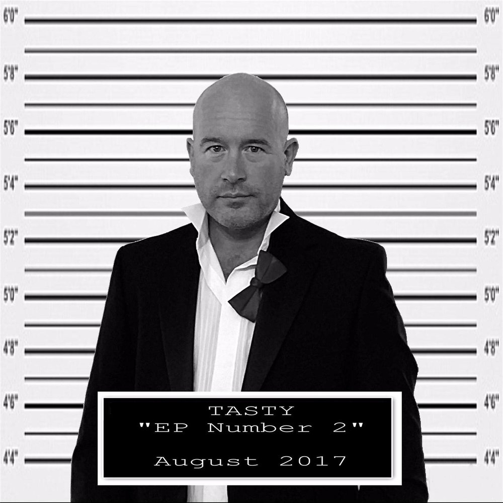 I lied шварценеггер. Я лежу на пляже алиса кожикина. I am lying. Иоанна кулиг киноактрисы польши. You lie me мэм.