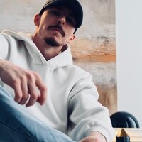 artist-cover