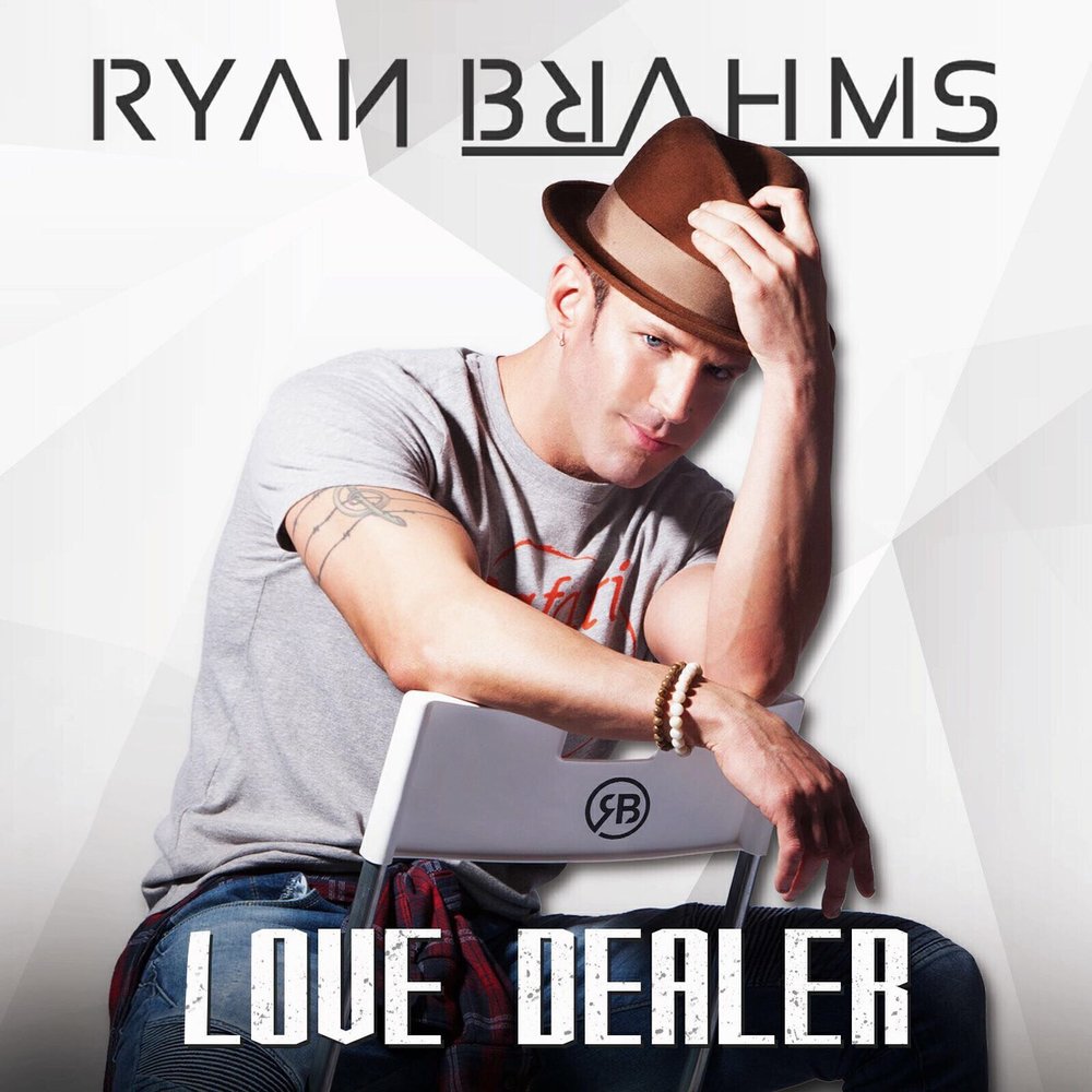 Dj and mix your mp3s. Love dealer. Love dealer. Футболка женская с надписью на груди. Love dealer.