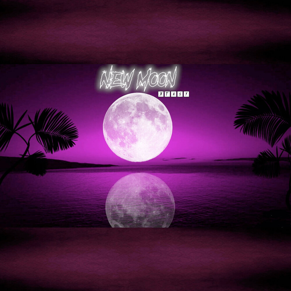 Задняя музыка для видео спокойная. Фиолетовая Луна. Сиреневая Луна. Фиолетовая Луна и море. Луна на фиолетовом фоне.