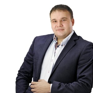 Николай Озеров