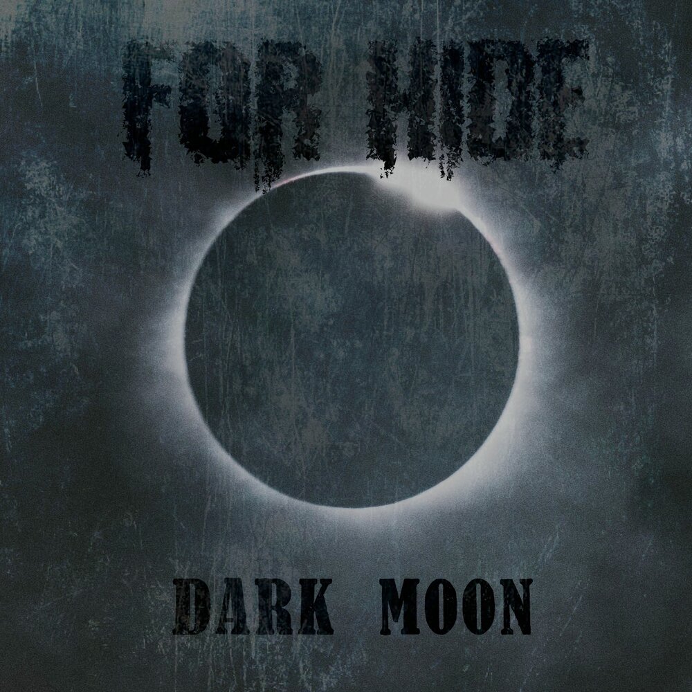 Dark moon песня. Dark Moon. High Moon альбом. Moon Dark песня. Darkness Moon.