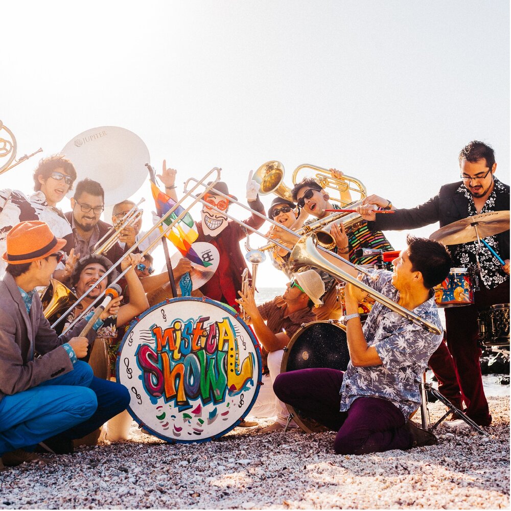 Песня габриэля. Show слушать. Приват шоу. Show слушать. Соса мьюзик фото.