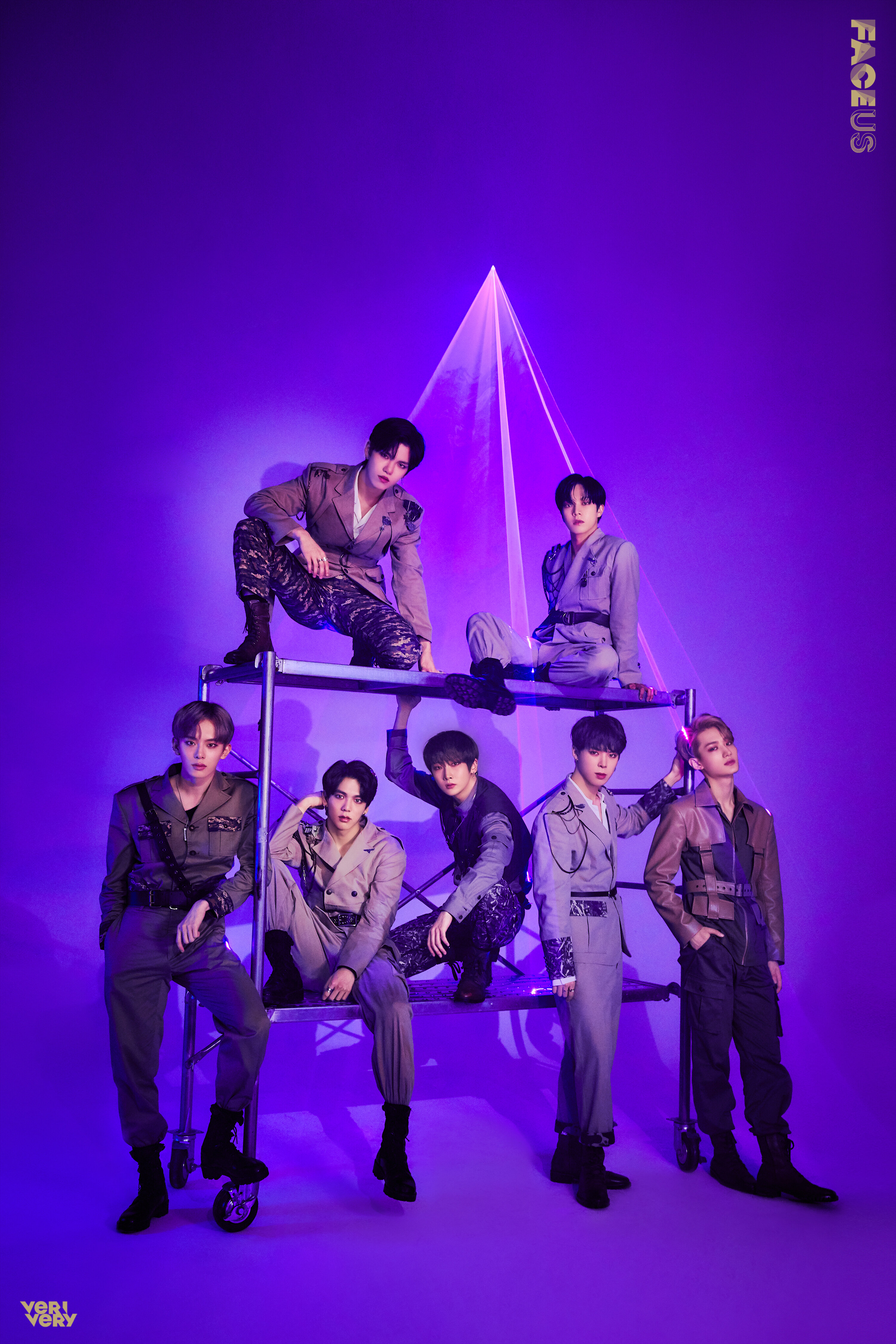 Фотография VERIVERY