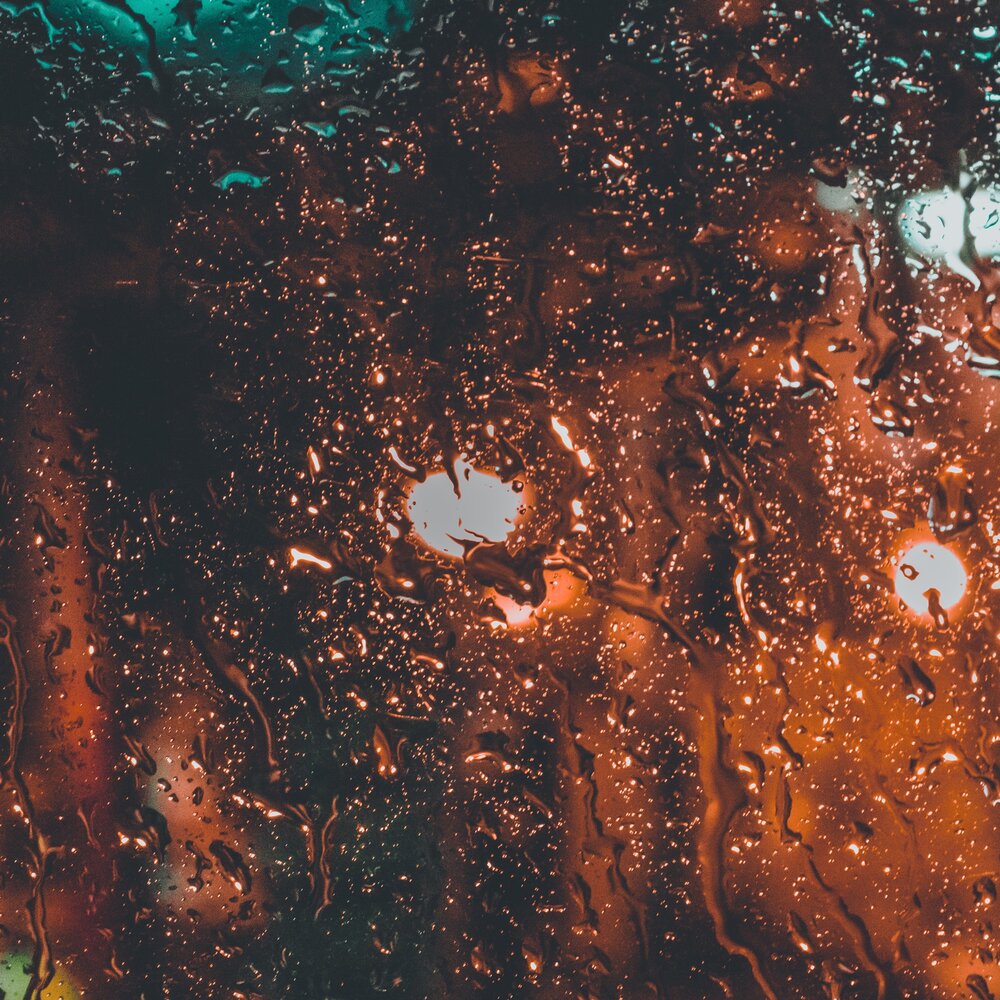 Fast rain. Темный дождь. Ускоренная съемка. Light thunder sound. Fast rain.