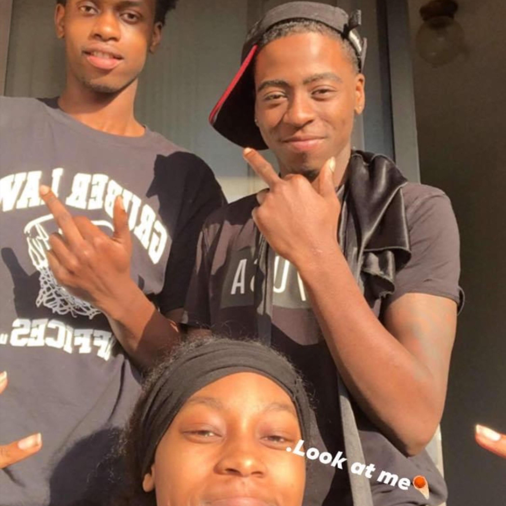 Футболка geek trip. Ласту фаст зомби футболка. I m tripping. Warning t shirt. Trippin tshirt.