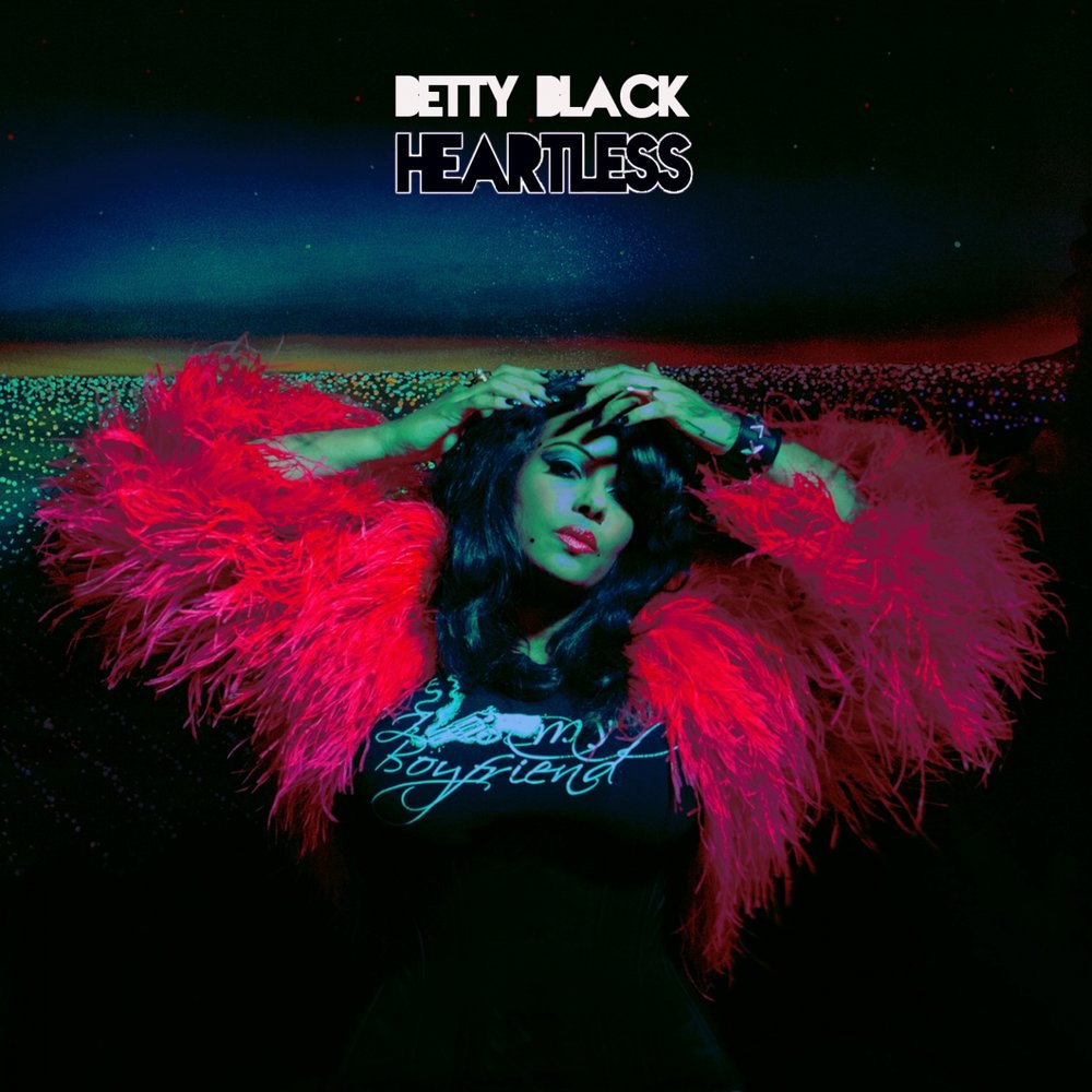 Heartless black. Black Betty. Песни Heartless. Black Betty в Яндекс.Музыке. Lerika Heartless фото.