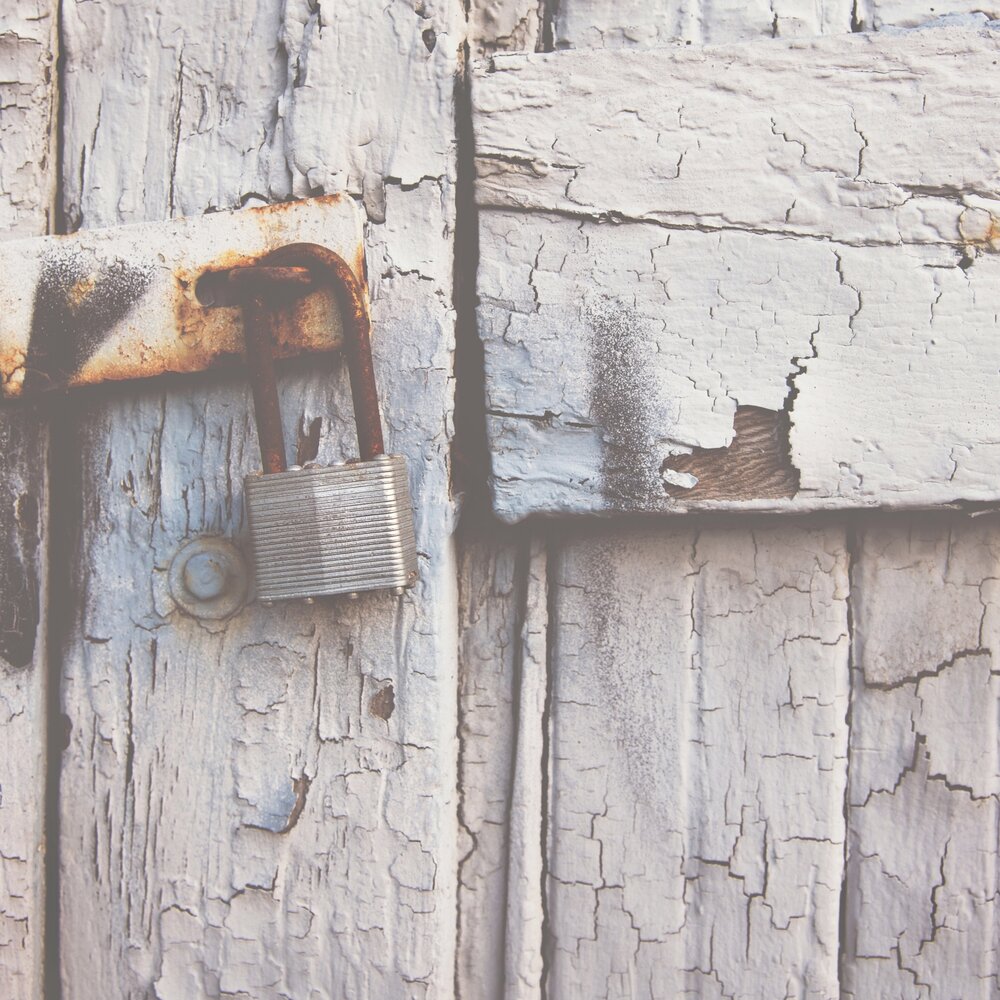 Garage door rust фото 39