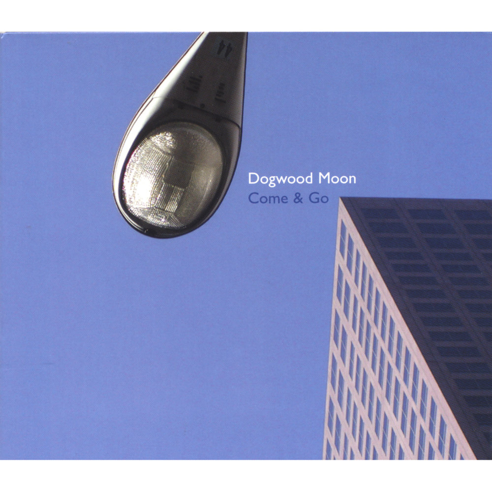 Moon hear. Силуэт девушки на луне. Spirite moon. Картина духовность. Moon hear.