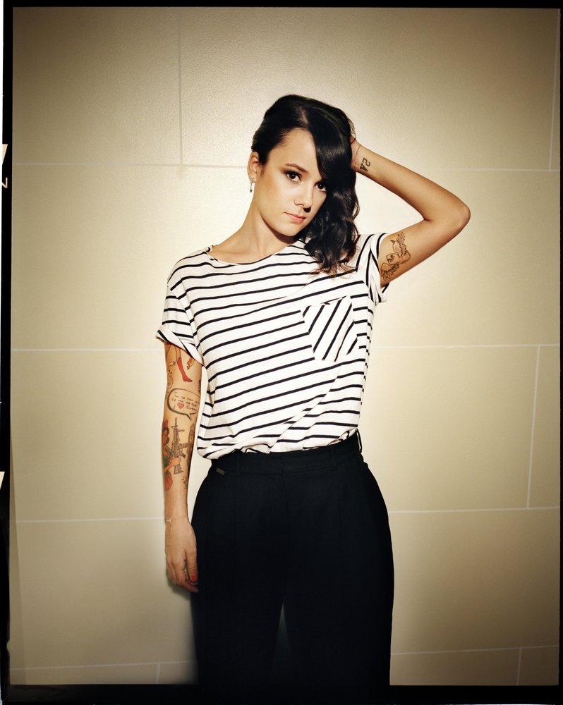Alizée — слушать онлайн бесплатно на Яндекс Музыке в хорошем качестве