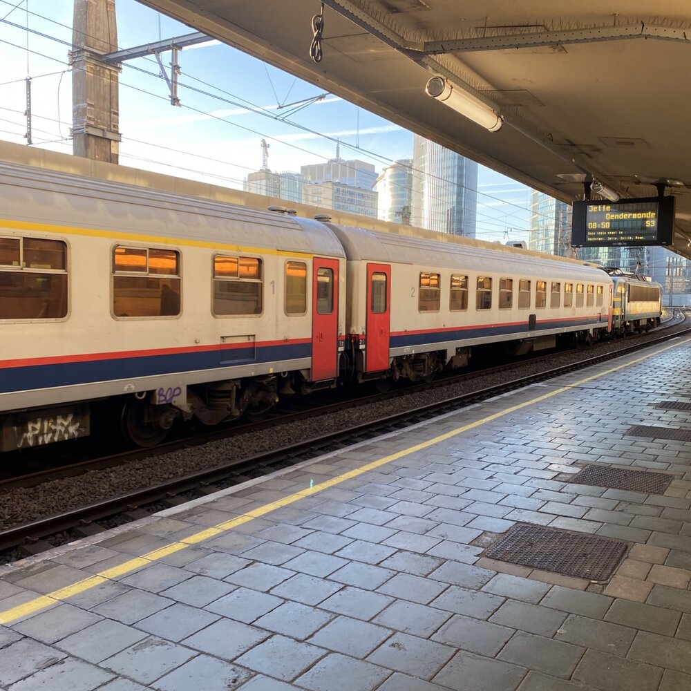 track-cover