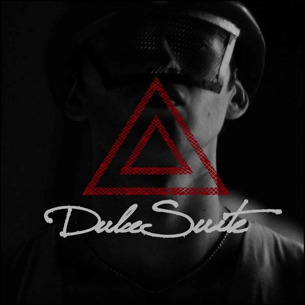 Single suite. Single suite