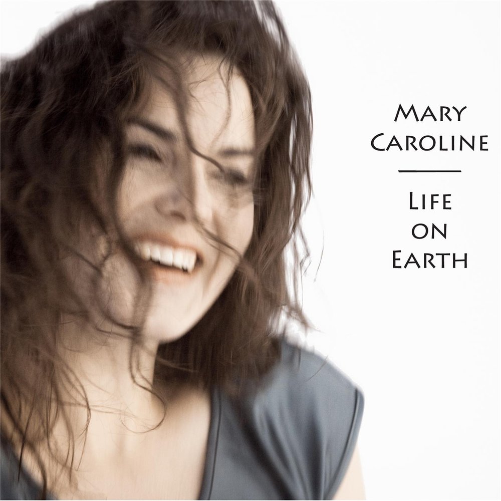 Кэролайн слушать. Кэролайн слушать. Caroline breitler moods 2018. Кэролин дэй. Hannah carolina.