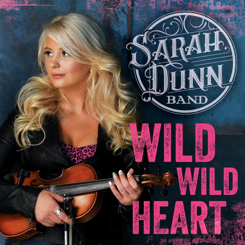 Sara heart. Sarah heart. Обои сердце преппи. Обои с сердечками из тик тока. Sarah heart.