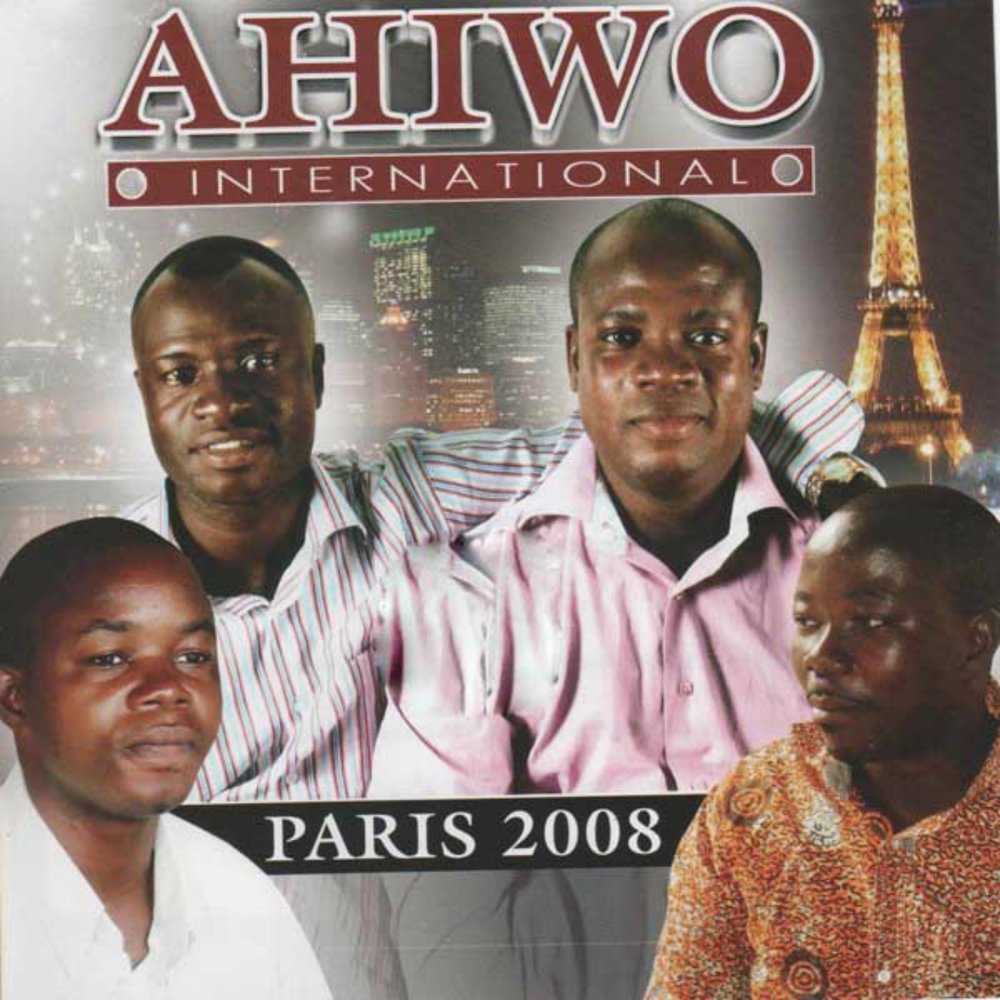 Paris 2008 песня. Обложка трека paris 2008. Pinhas. Paris 2008 песня. Движ париж.