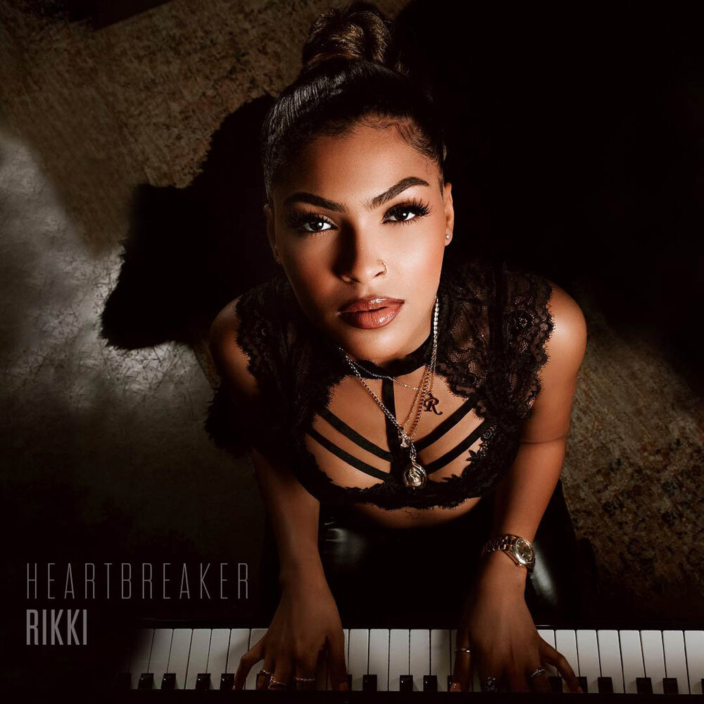 Сердцеедка слушать. Rikki. Heartbreaker (альбом Дайон Уорвик). Heartbreaker песня. Riki Music.