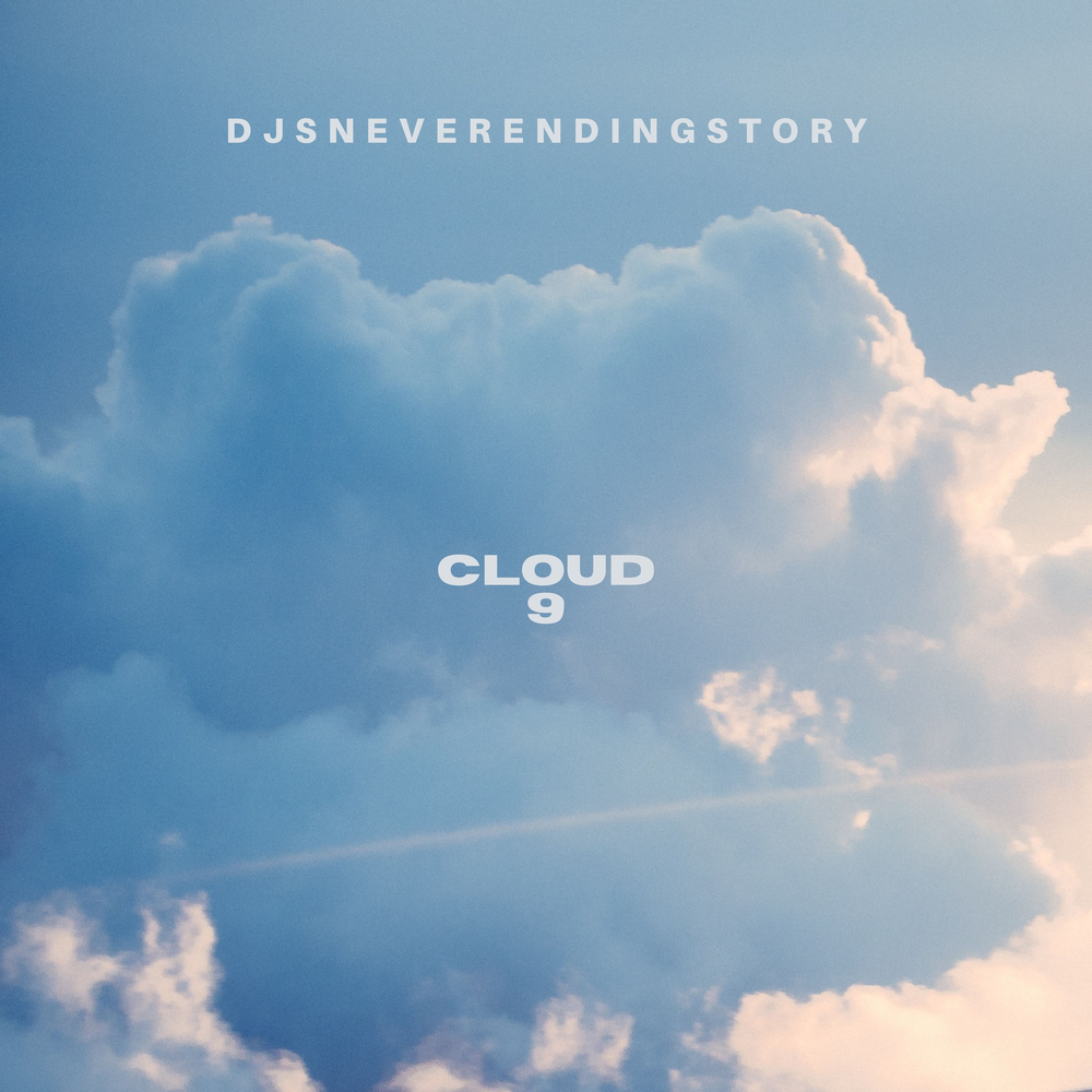 облака композиция. облака белогривые лошадки ноты. обложка альбома с облаками. спой облака. облака ноты.