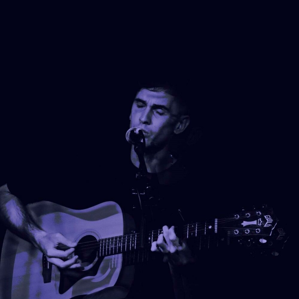 However live. However live. However live. Tokio hotel том каулитц. Джон ховевер кроссовки.