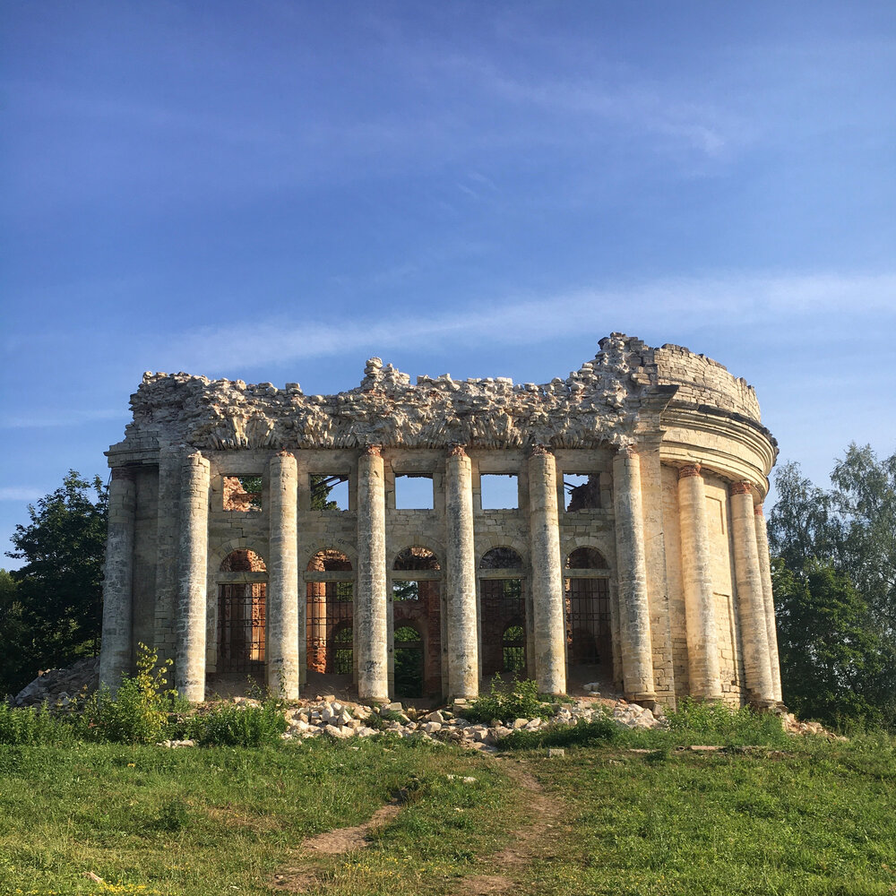 развалины храма