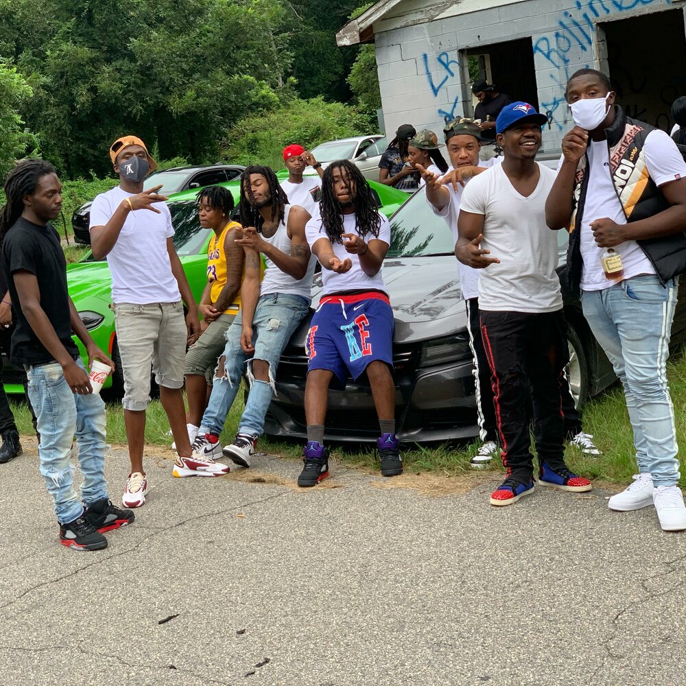 Weekend talk лагерь. Boys talking. игра водная битва тома. Talk camp. комедия барашками.