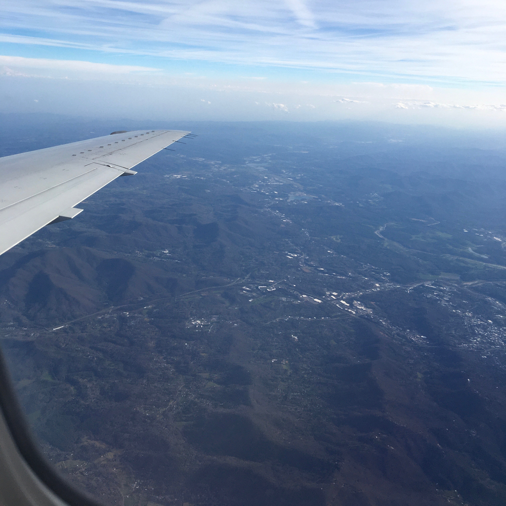 Little flight. Нью Йорк из самолета. Москва Нью Йорк самолет. Первый перелет Москва Нью-Йорк. Перелет Америка Москва.