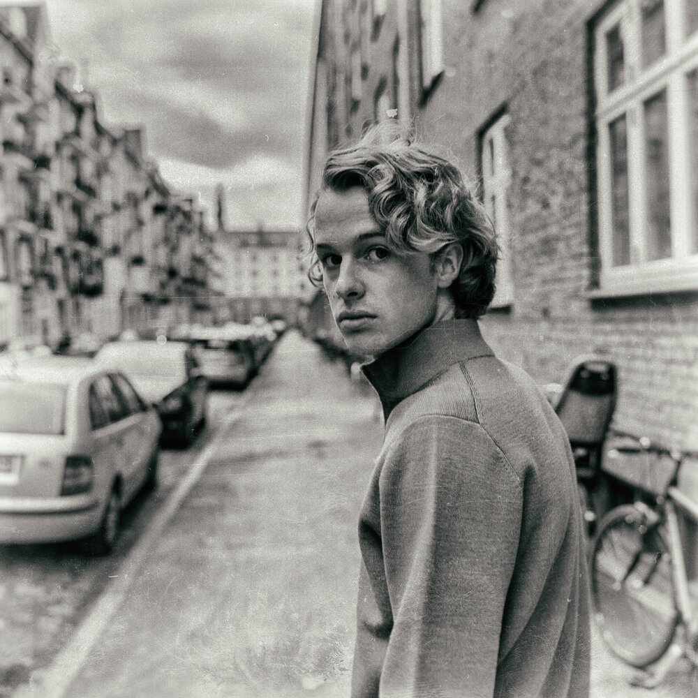 Isaac danielson power. Isak danielson. Isak danielson ориентация. Always исак данильсон. Isak danielson.