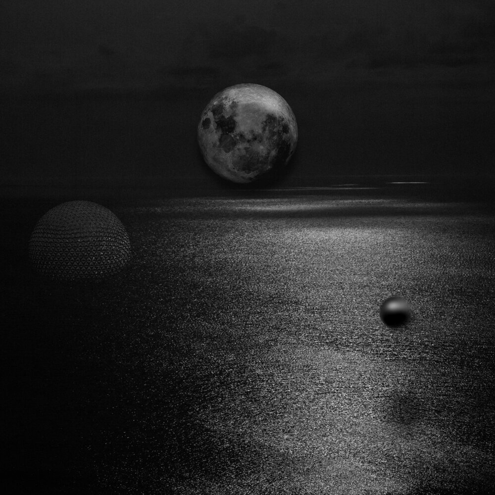 Dark moon песня. Dark Moon. На темной стороне Луны. Ной Dark Moon. Бай темной Луны.