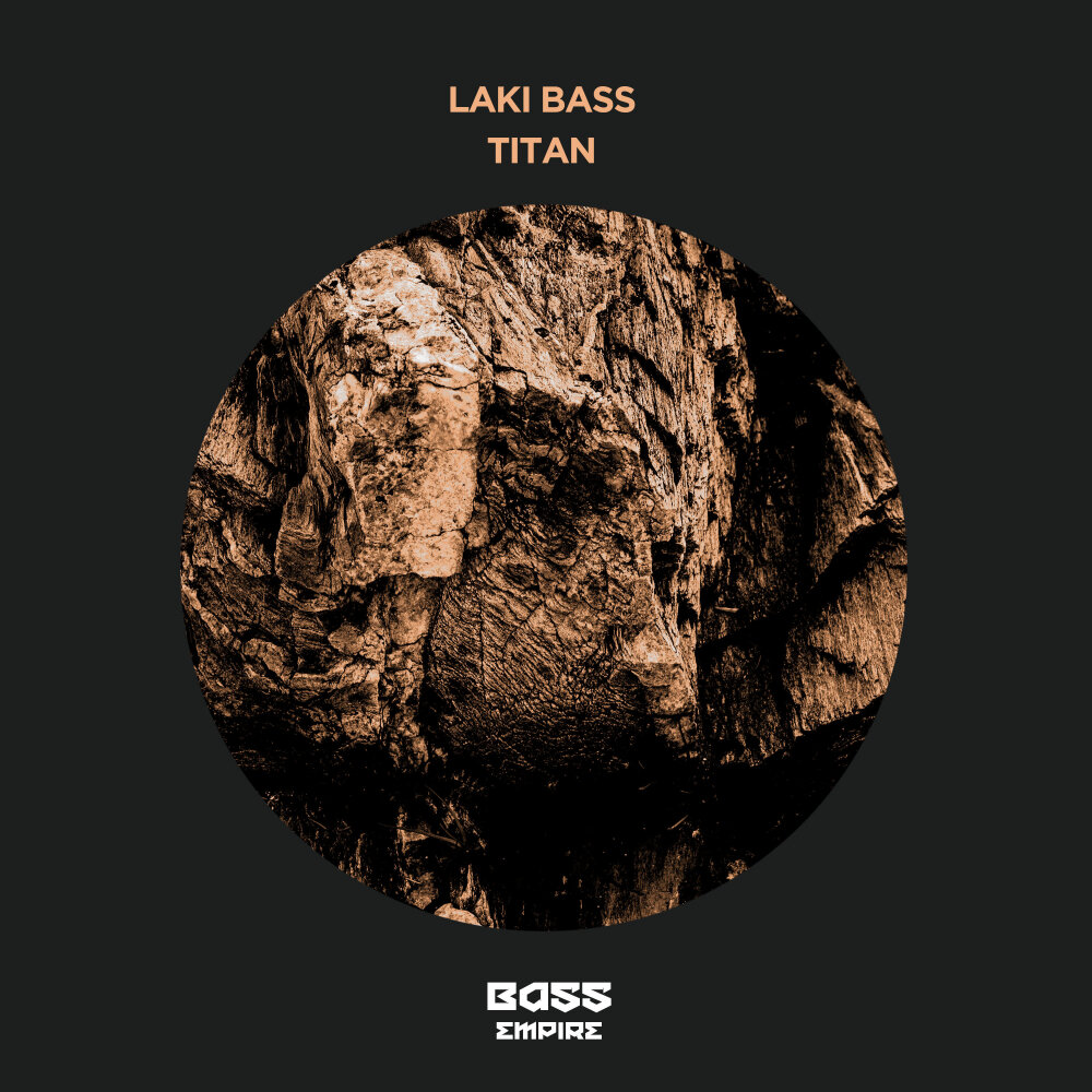 Desert laki Bass. Laki Bass - Desert трек. Титан исполнитель. Laki Bass Desert Horse.